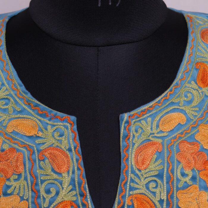 Blue Aari Velvet Pheran - Image 3