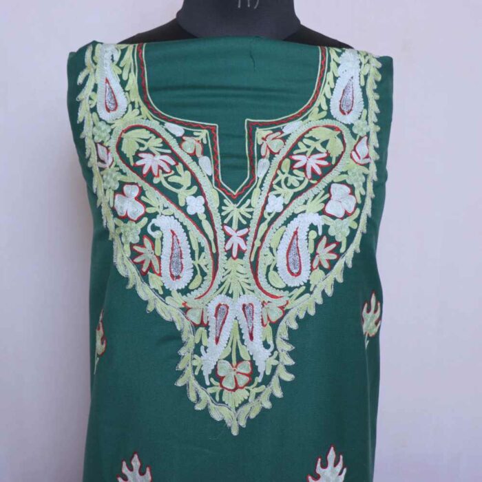 Green Chinar Booti Kashmiri Winter Spun Suit With Aari Work - Image 2