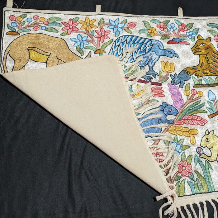 Flora and Fauna Chainstitch Handmade Wall Hanging 3×2 - Image 3