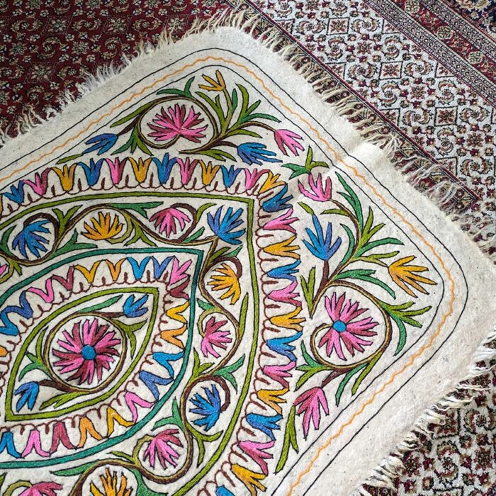 6x4 Handmade Badami Namda Rug - Image 3