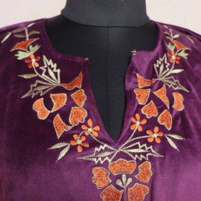 Purple Velvet Cutwork Pheran - Image 3