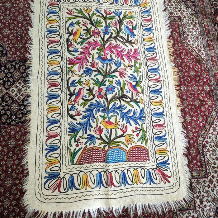 Flora Fauna Handmade Aari Embroidered Namda Rug 5.5×3.5