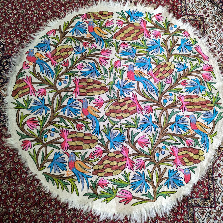 Namdah Rugs Round Pure Wool Namda Rug with Bird and Pineapple Design- 5 FT - Gyawun
