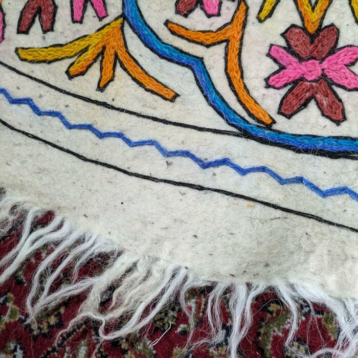 Shahi Handmade Aari Embroidered Wool Namda 4.5FT - Image 2