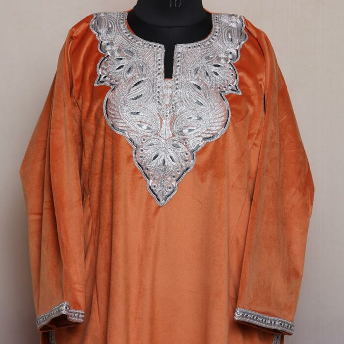 Velvet Tilla Pheran