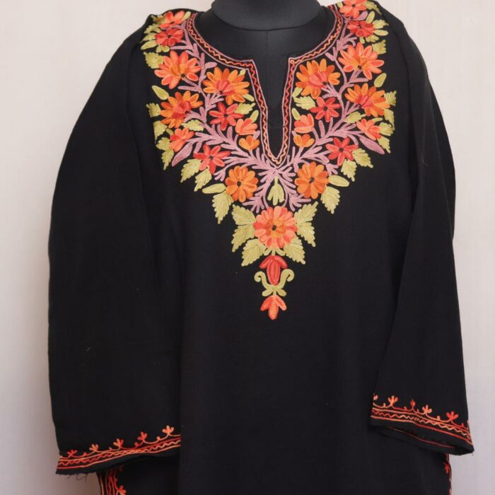 Black Habba Khatoon Kashmiri Pheran with Aari Embroidery - Image 2