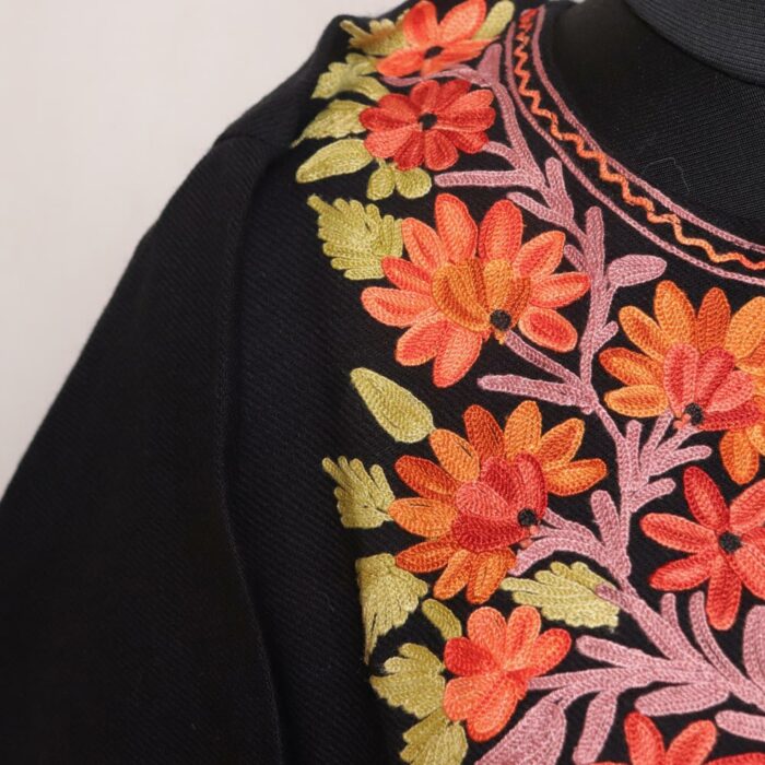 Black Habba Khatoon Kashmiri Pheran with Aari Embroidery - Image 3