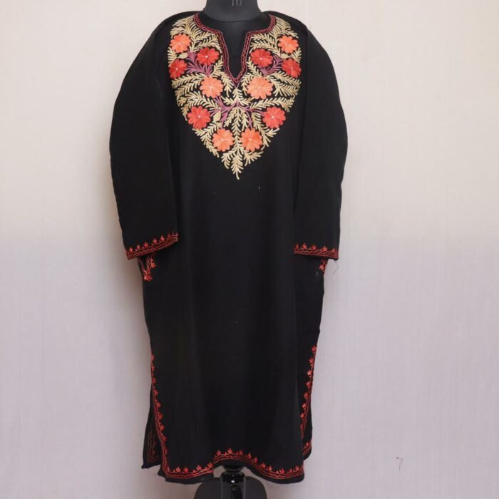 Kruhun Posh Kashmiri Pheran with Aari Embroidery