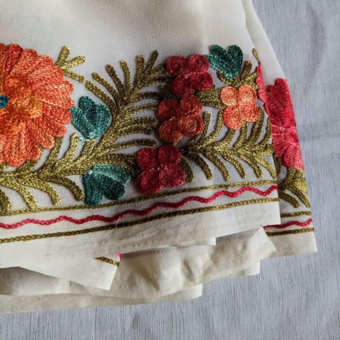 Shahi Cream Georgette Kashmiri Saree With Aari Embroidery - Image 3
