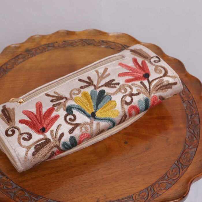 Magnificent Kashmiri Wallet with Velvet Base - Image 2