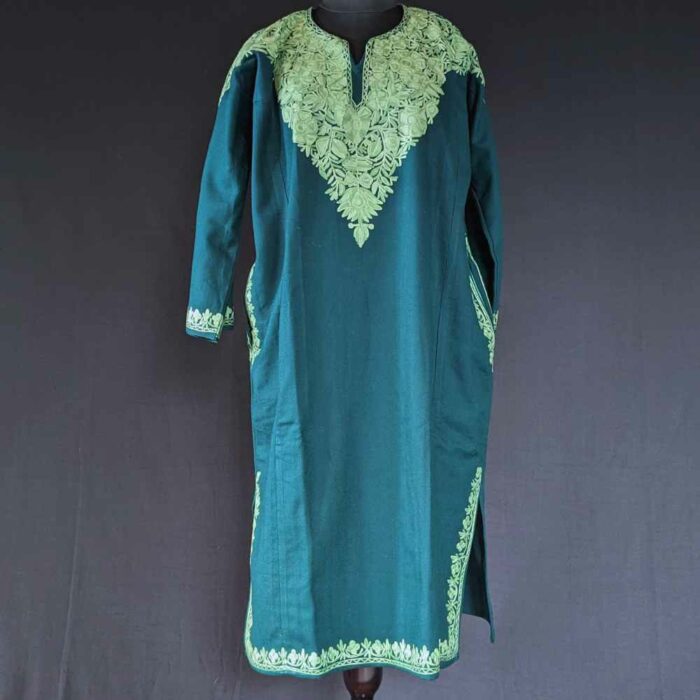 Green MeerBaagh Kashmiri Phiran with Front Back Embroidery - Image 6