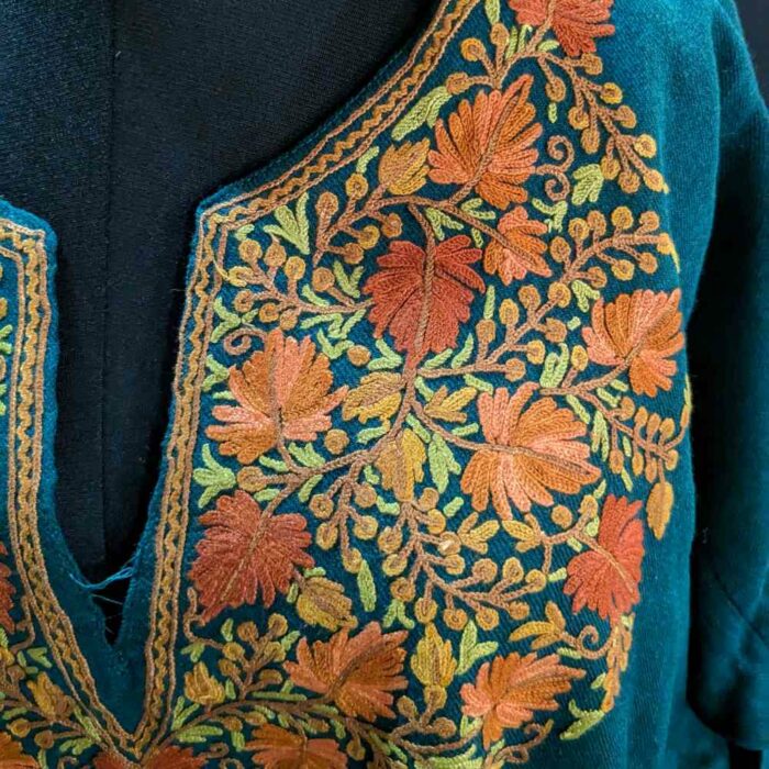 Green Handwork Pure Wool Kashmiri Pheran Dress - Image 4