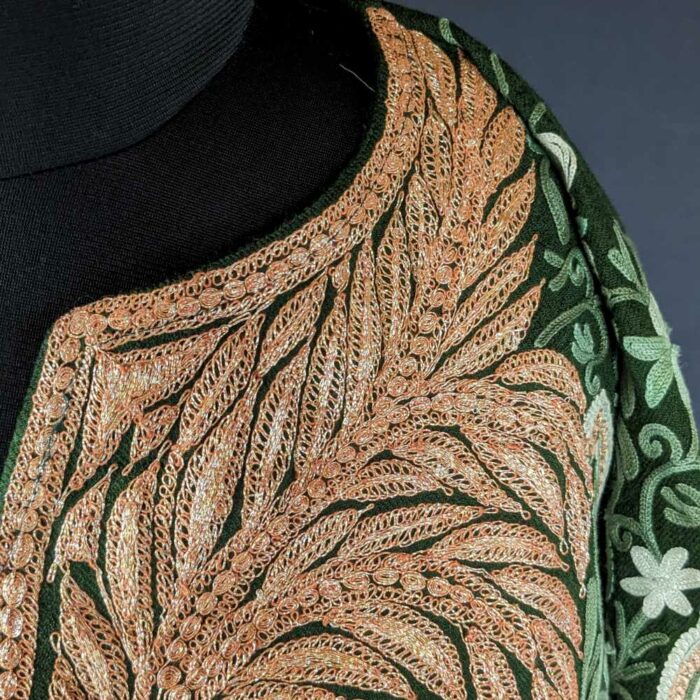 Luxe Green Jaal Raffal Kashmiri Pheran - Image 5