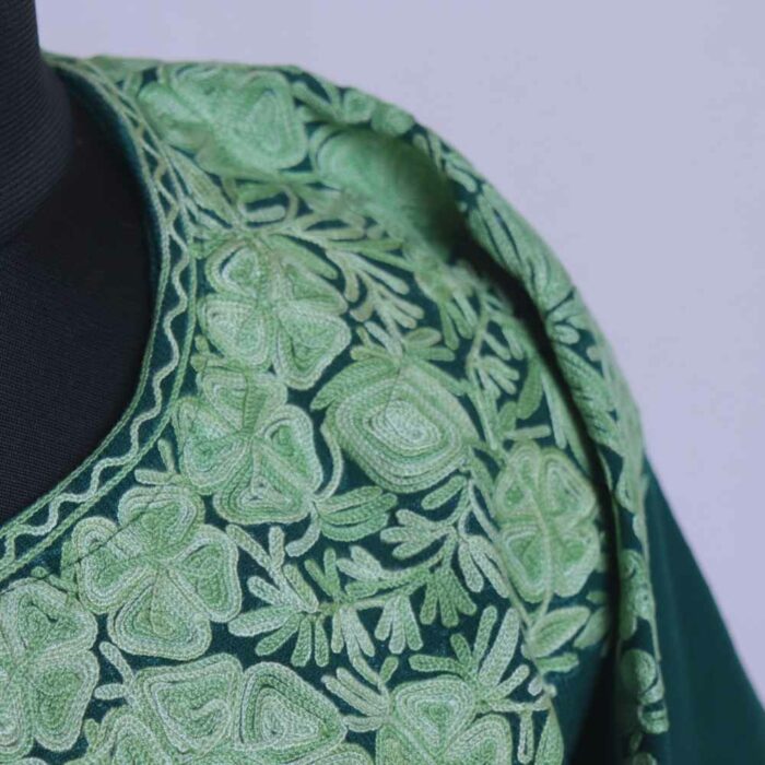 Green MeerBaagh Kashmiri Phiran with Front Back Embroidery - Image 3