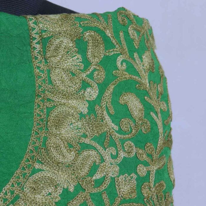 Green Kul Crush Cotton Kashmiri Suit With Aari Work - Image 3