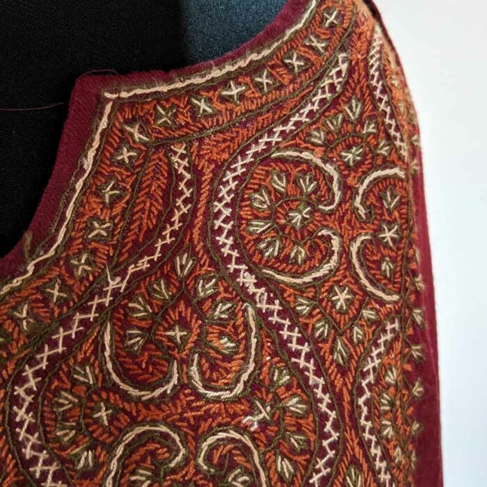 Maroon Box Pure Wool Kashmiri Sozni Handwork Designer Pheran - Image 5