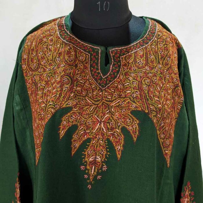 Green Chinari Pure Wool Kashmiri Sozni Handwork Designer Pheran - Image 2