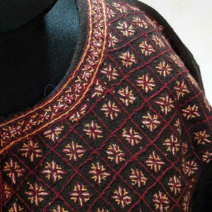 Brown Pure Wool Handwork Designer Border Phiran - Image 4