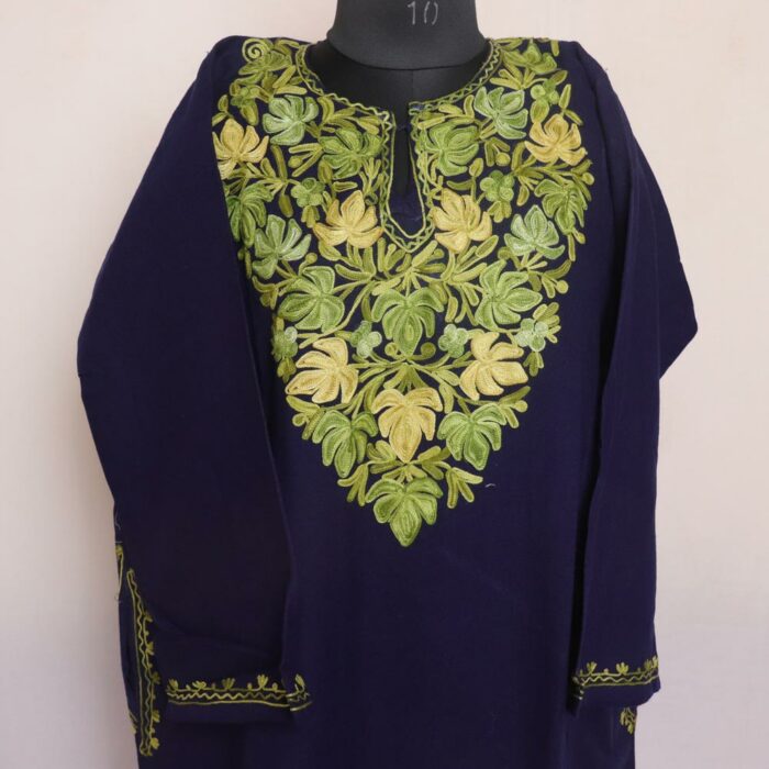 Blue Chinar baagh Kashmiri Pheran with Green Aari Embroidery - Image 2