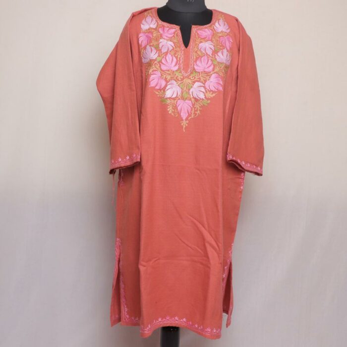 Kashmiri Pheran Light Pink Cashmilon Aari Pheran - Image 2