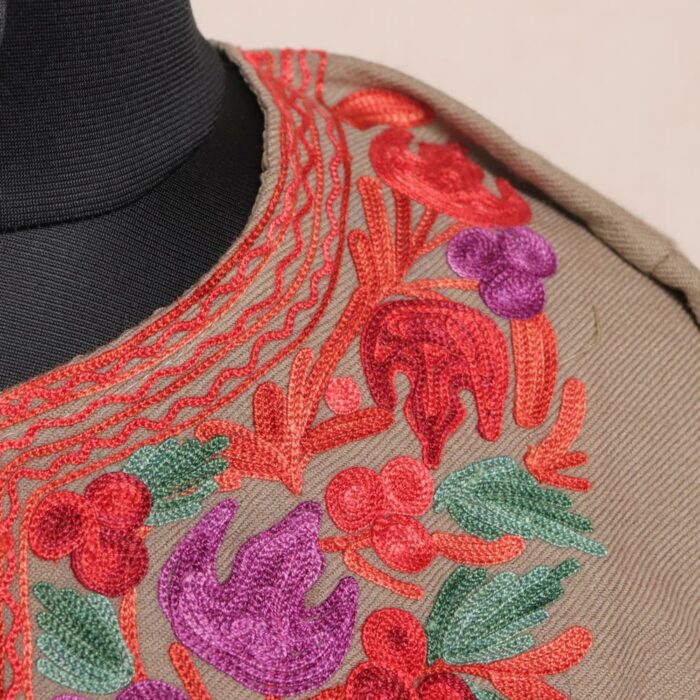 Beige Pheran with Aari Embroidery - Image 3