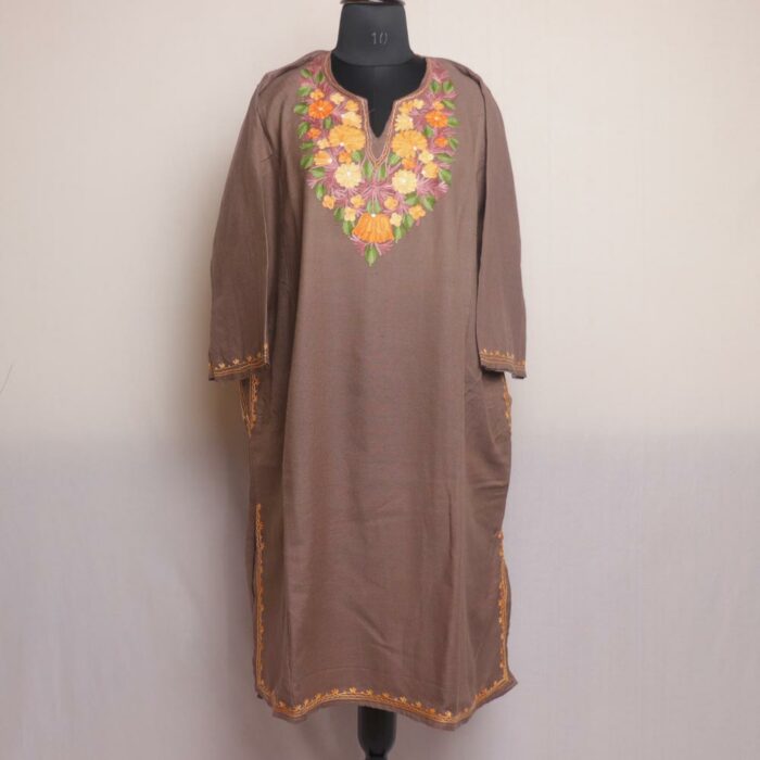 Beige Floral Pheran With Aari Work