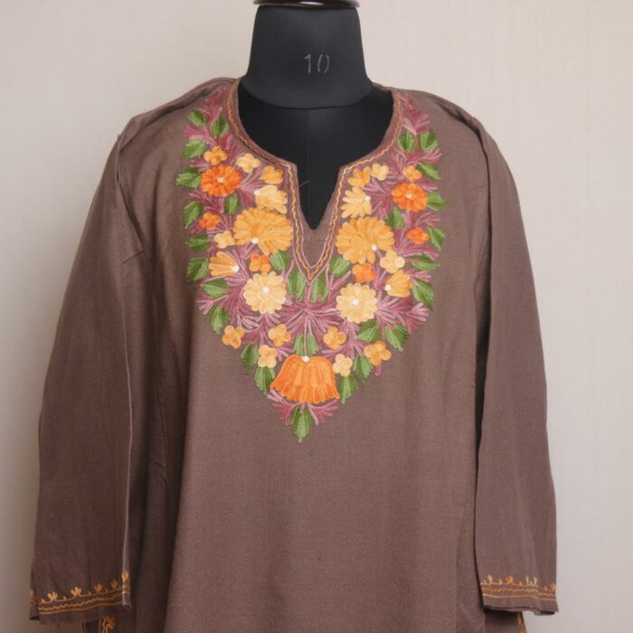 Beige Floral Pheran With Aari Work - Image 2