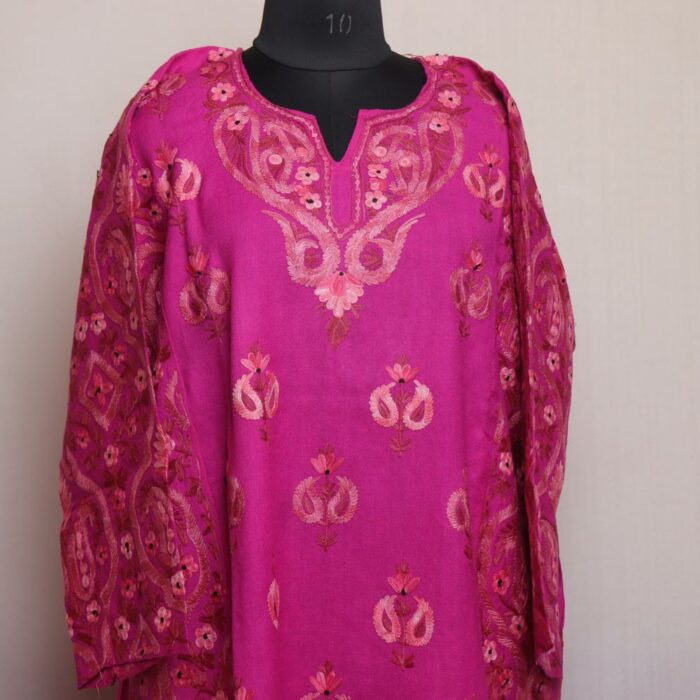 Pink Pure Wool Aari Kashmiri Pheran - Image 2