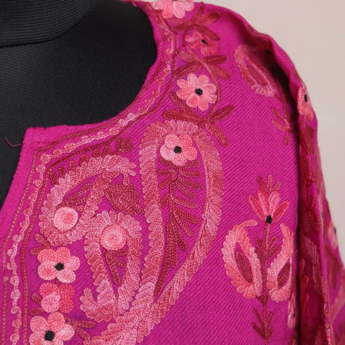 Pink Pure Wool Aari Kashmiri Pheran - Image 3