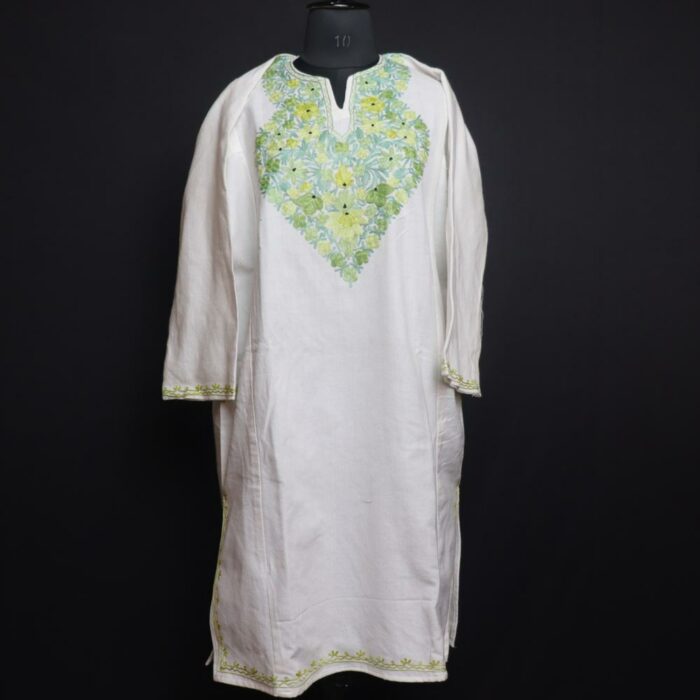 Safed Kashmiri Pheran With Aari Work