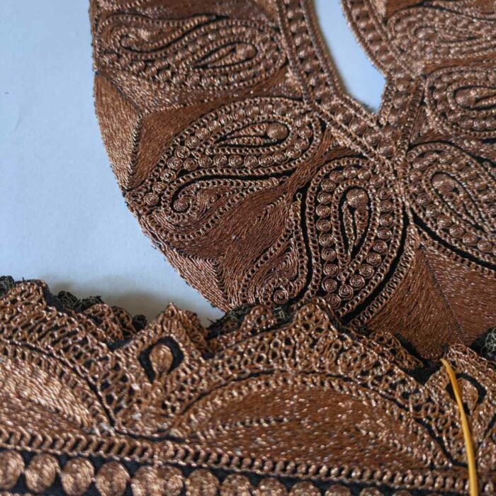 Badami Tilla Patch With 4.5m Border - Image 2