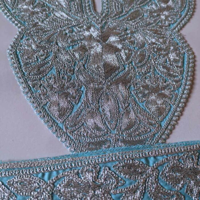 Baby Blue Shalimar Tilla Patch With Border 3.5m - Image 2
