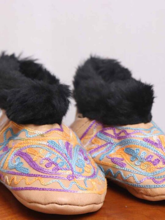 Beige Leather Fur Socks with Ari Embroidery (5)