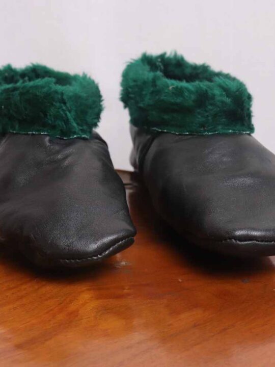 Black Sabz Leather Fur Socks (6)