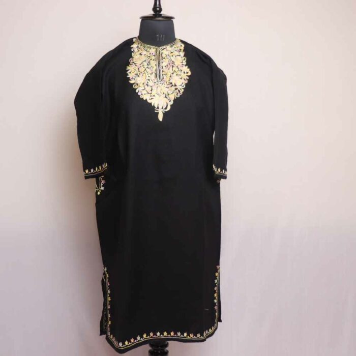Black Munawar Kashmiri Girls Short Pheran With Aari Embroidery (L40)