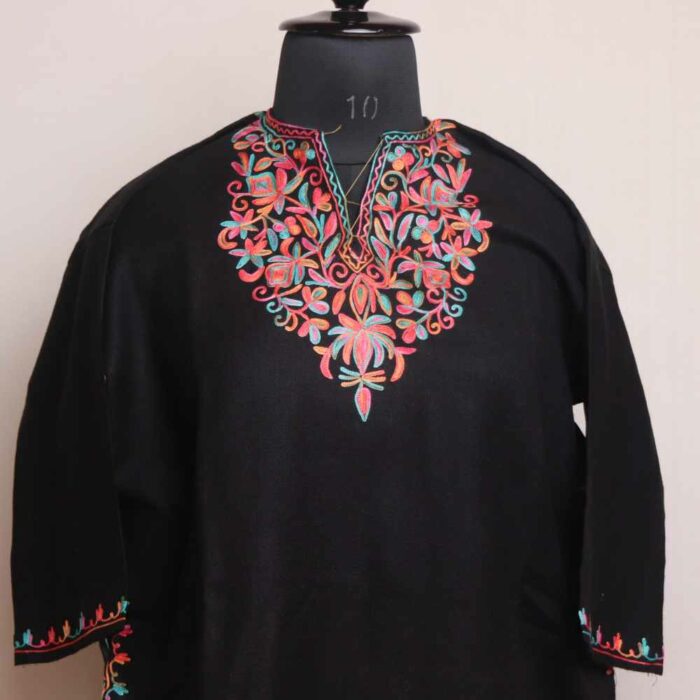 Black Aab Gulabi Kashmiri Girls Pheran/Short Kurta With Aari Embroidery(L36) - Image 2