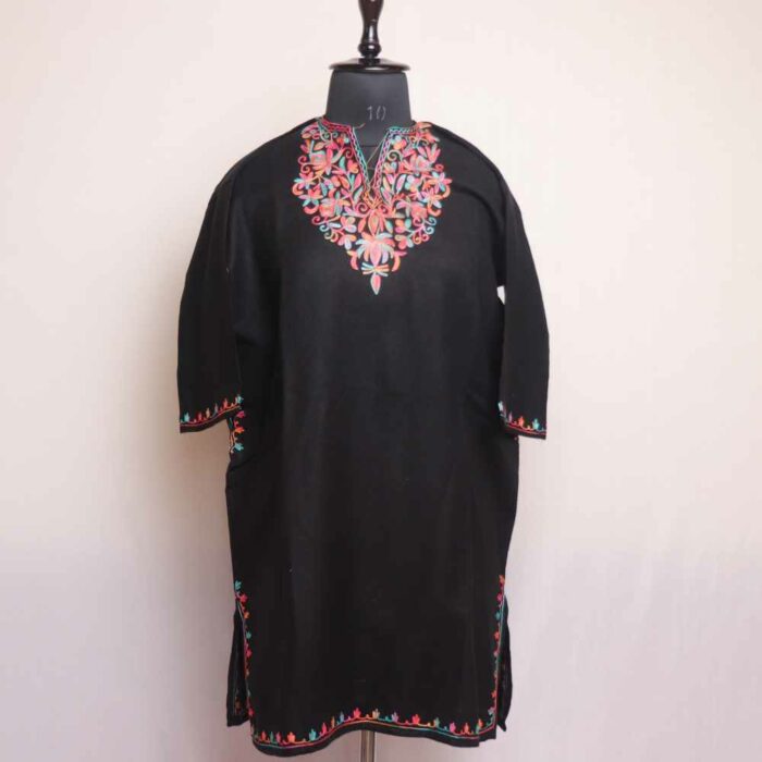 Black Aab Gulabi Kashmiri Girls Pheran/Short Kurta With Aari Embroidery(L36)