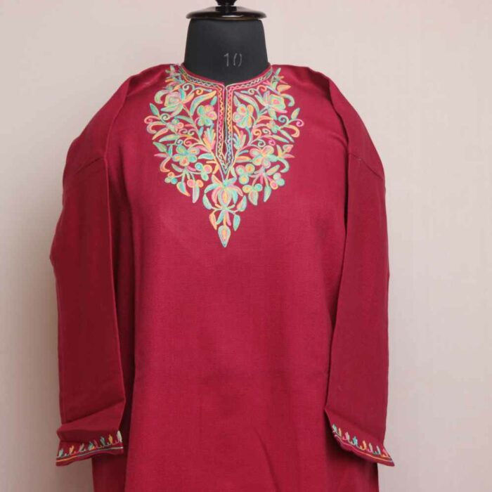 Sweet Pink Kashmiri Girls Short Pheran With Aari Embroidery (L40) - Image 2