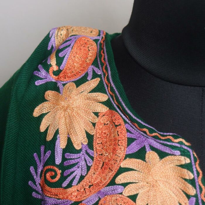 Dark Green Floral Kashmiri Pheran With Aari Work - Image 3