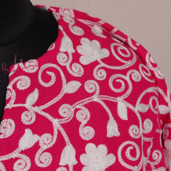 Pink Kashmiri Aari Jaal Pheran - Image 3