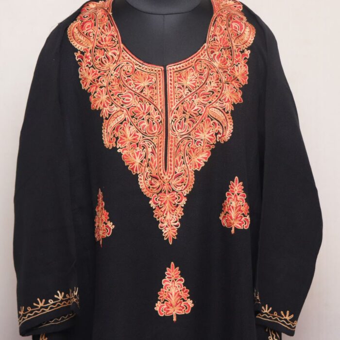 Black Tabrez Pheran with Aari Embroidery - Image 2