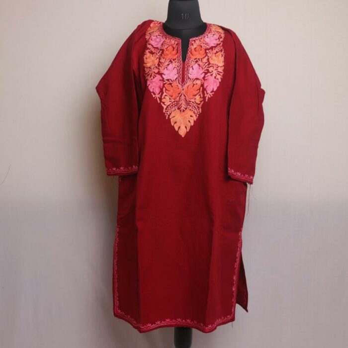 Maroon Chinari Pheran With Aari Work