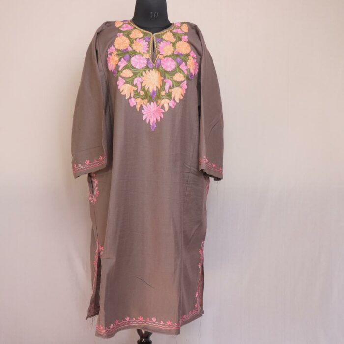 Beige Nubra Kashmiri Winter Aari Pheran