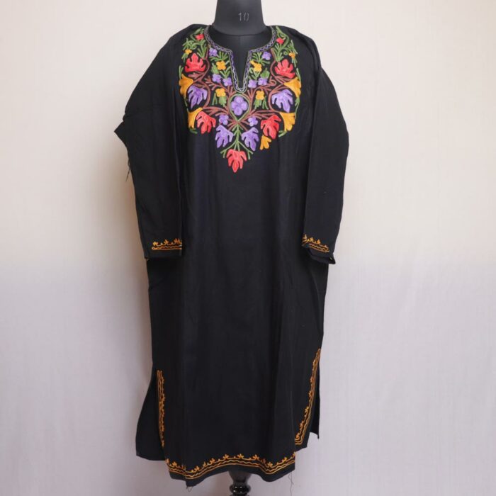 Black Chinari Kashmiri Winter Aari Pheran