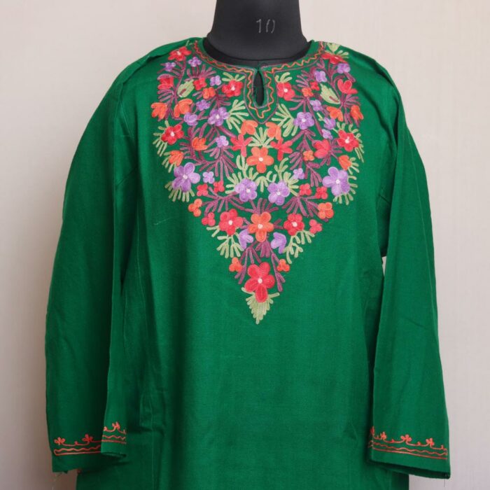 Green Kashmiri Winter Aari Pheran - Image 2