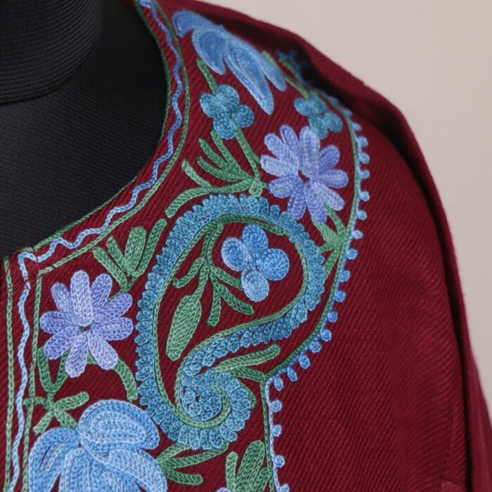 Maroon Vesiye Kashmiri Winter Cashmilon Embroidered Pheran - Image 3