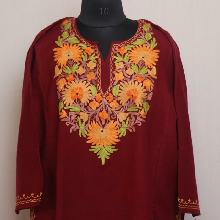 Crimson Bloom Delight: Maroon Winter Kashmiri Pheran with Sunflower Aari Embroidery - Image 2