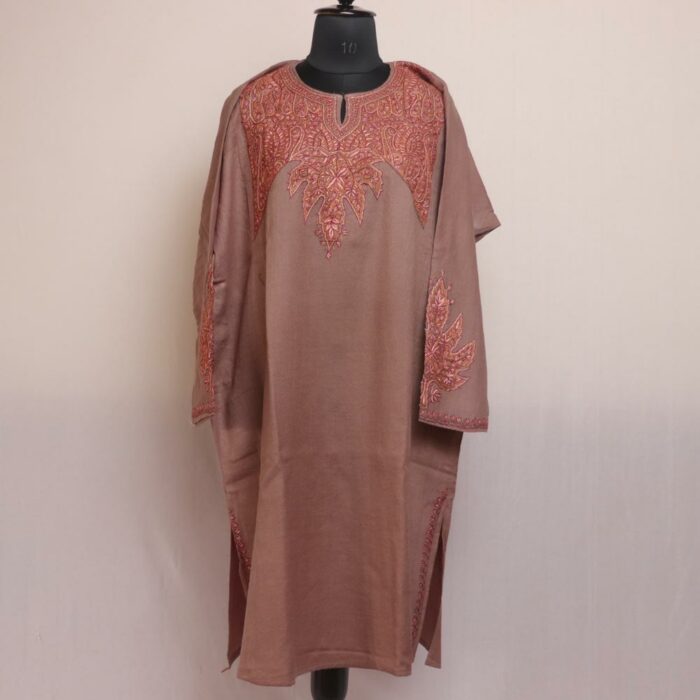 Serenity in Sand: Beige Kashmiri Raffal Pheran with Sozni Hand Embroidery