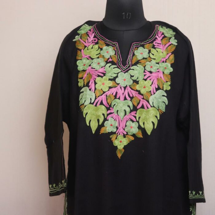 Noir Chinar Majesty: Black Kashmiri Pheran with Aari Embroidery - Image 2