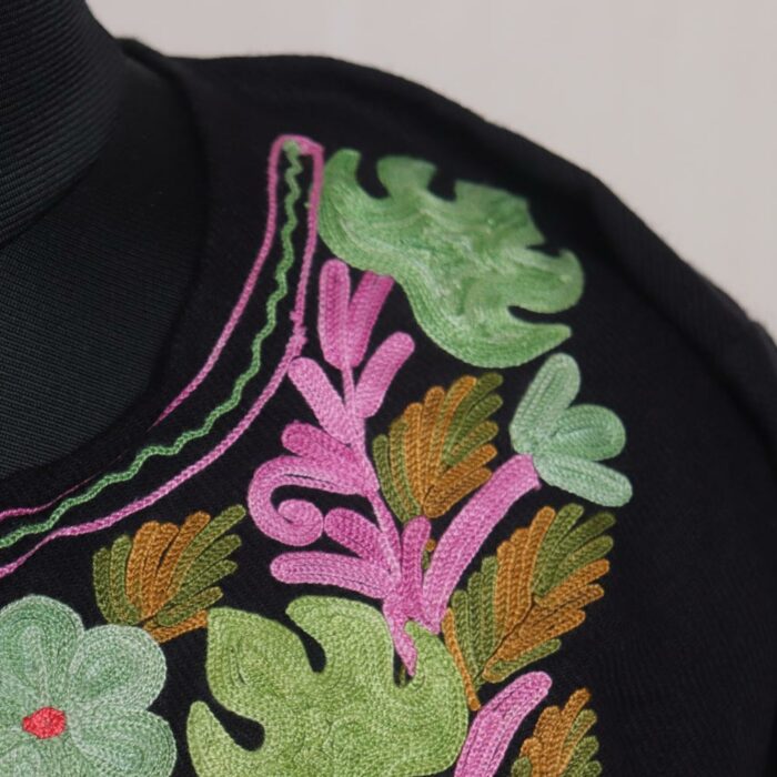 Noir Chinar Majesty: Black Kashmiri Pheran with Aari Embroidery - Image 3